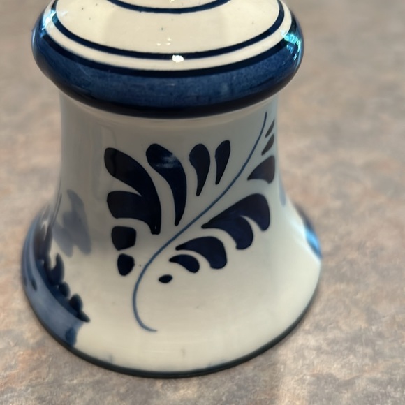 Two delfts blue hand painted bells.$28 for both - Picture 4 of 8